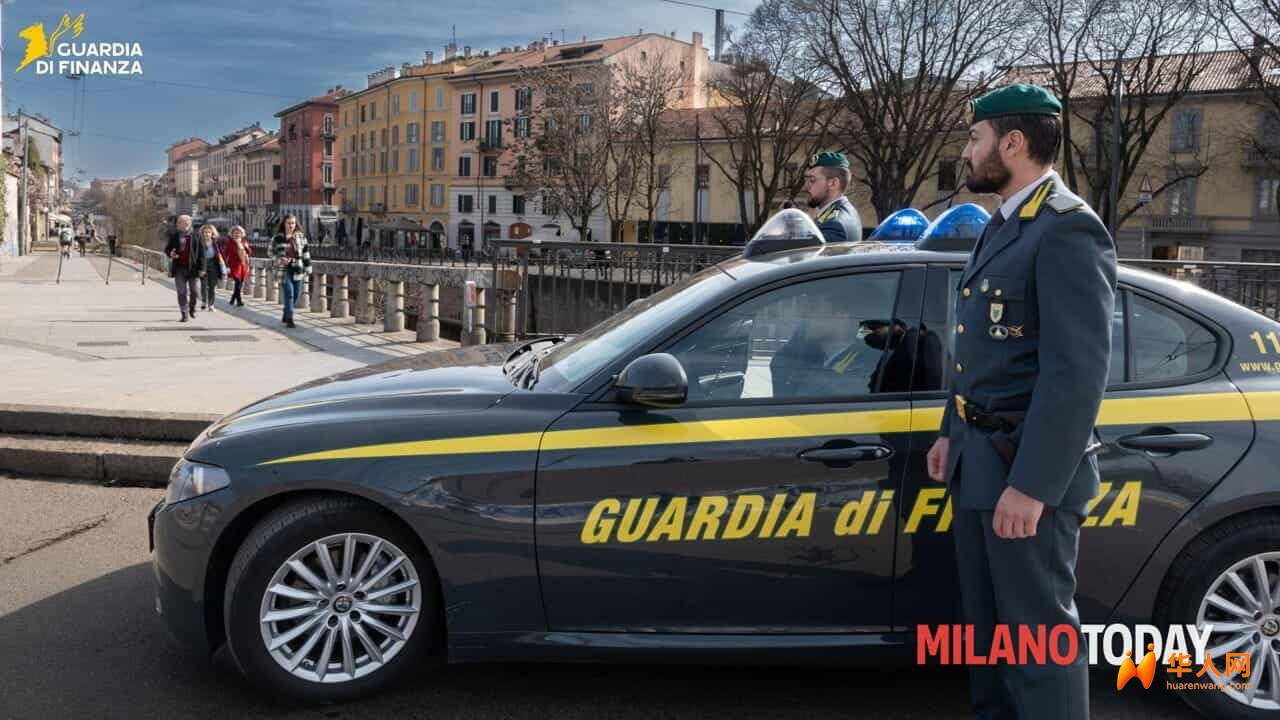 Guardia di finanza, estorsione capo cantiere 2.jpg